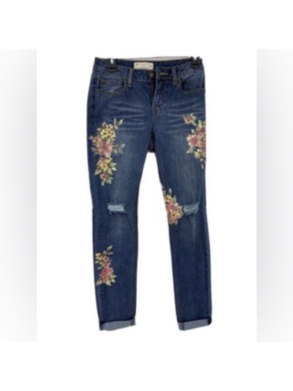 ANGEL KISS Mid Rise Denim Floral Embroidered Jean